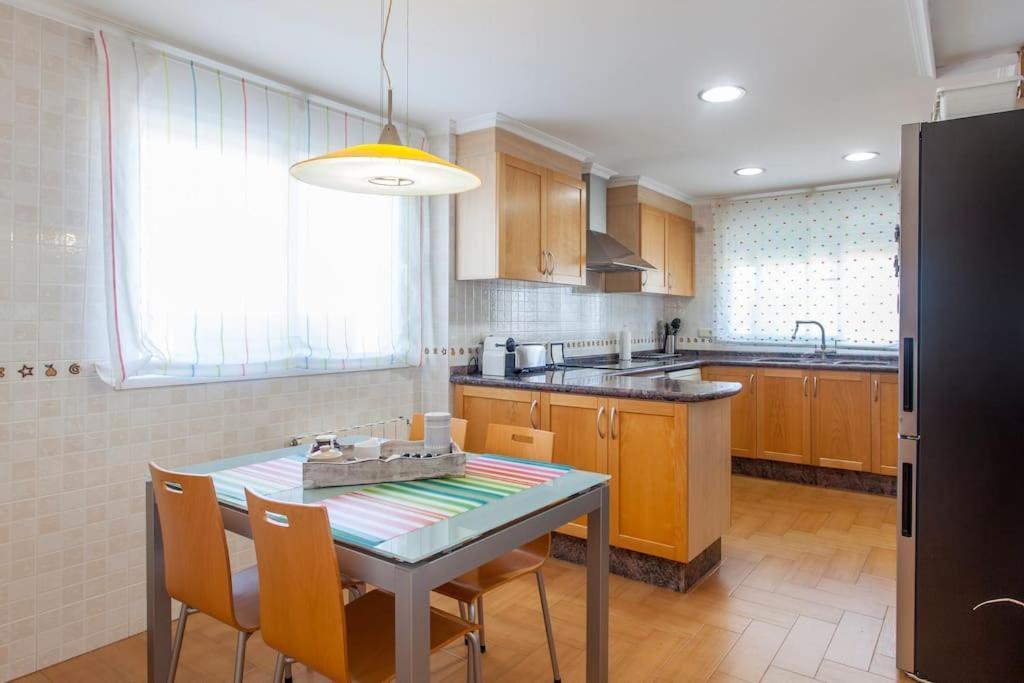 Casa En Valencia, Cerca De Golf, Playas, Moto Gp Βίλα Εξωτερικό φωτογραφία